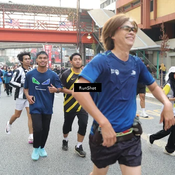 Runner Photo 4605403