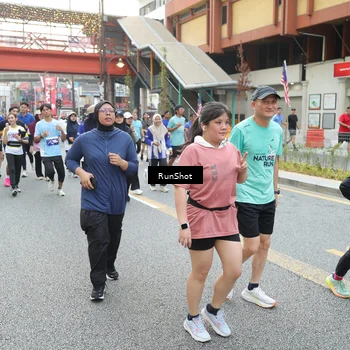 Runner Photo 4605411