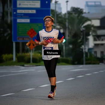 Runner Photo 4605422