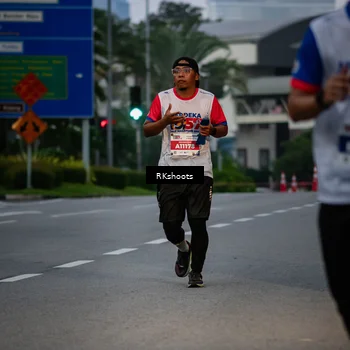 Runner Photo 4605458