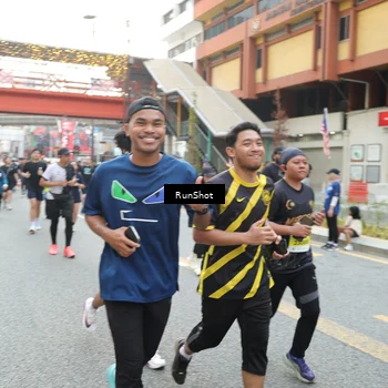 Runner Photo 4605473