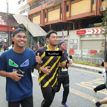 Runner Photo 4605500