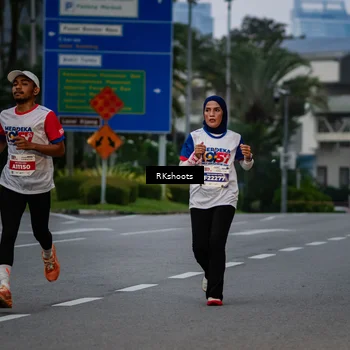 Runner Photo 4605572