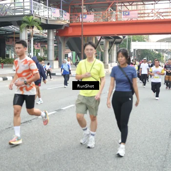 Runner Photo 4605611