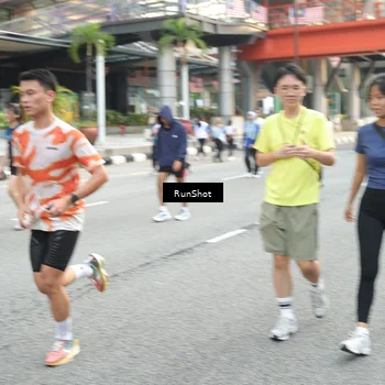 Runner Photo 4605616