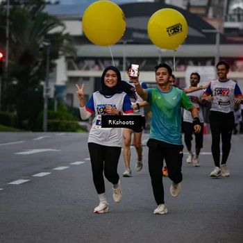 Runner Photo 4605621