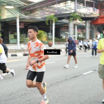 Runner Photo 4605629