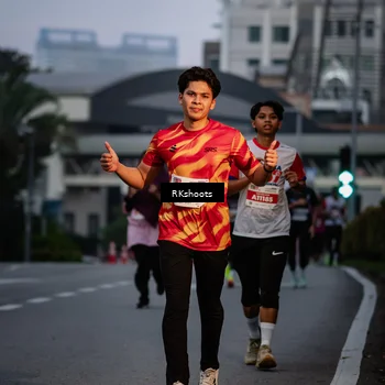 Runner Photo 4605644