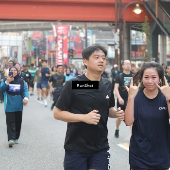 Runner Photo 4605713