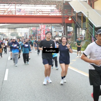 Runner Photo 4605725