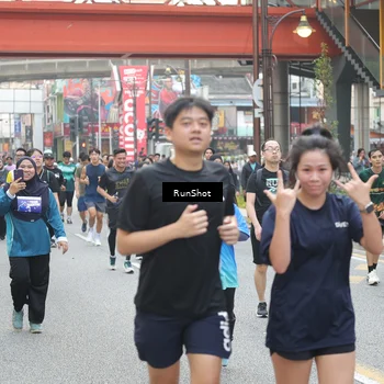 Runner Photo 4605779