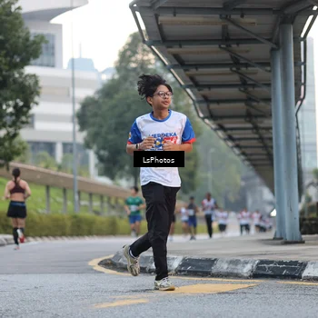 Runner Photo 4605823