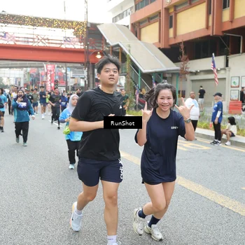 Runner Photo 4605844