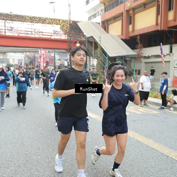 Runner Photo 4605863