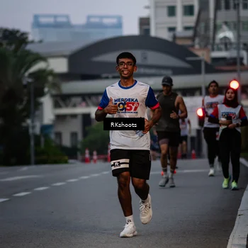 Runner Photo 4605900