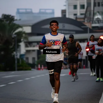 Runner Photo 4606073