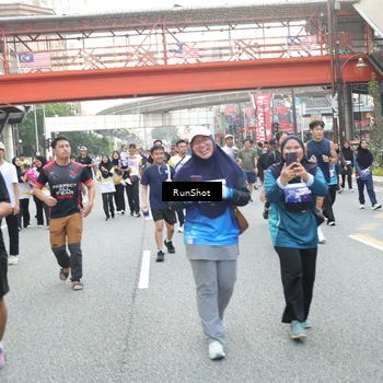 Runner Photo 4606129