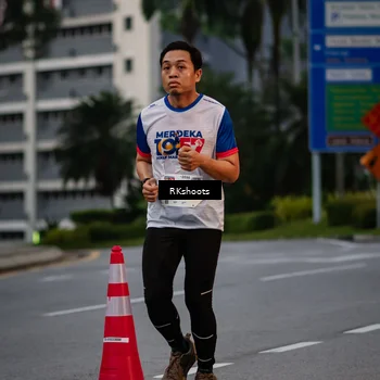 Runner Photo 4606144