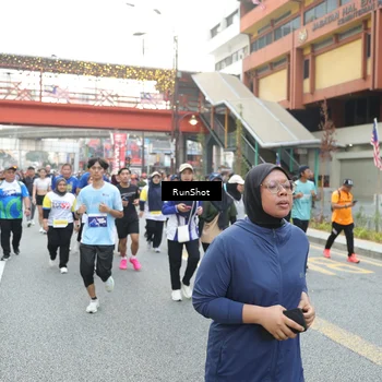 Runner Photo 4606158