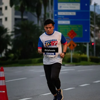 Runner Photo 4606165