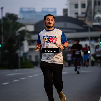 Runner Photo 4606192