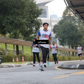 Runner Photo 4606195