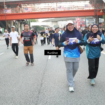 Runner Photo 4606199