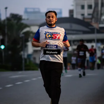 Runner Photo 4606202