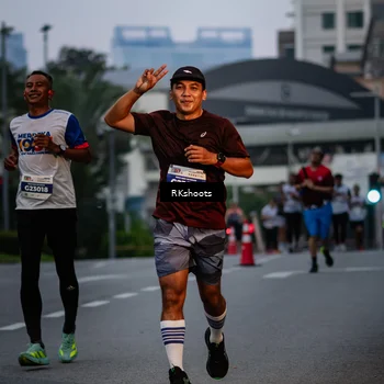 Runner Photo 4606224