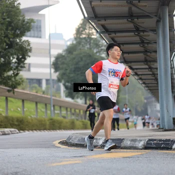 Runner Photo 4606305