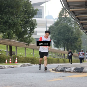 Runner Photo 4606312