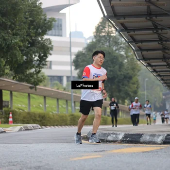 Runner Photo 4606329