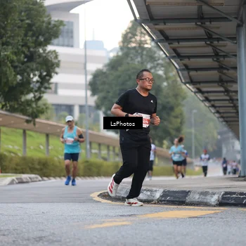 Runner Photo 4606445