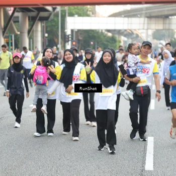 Runner Photo 4606459