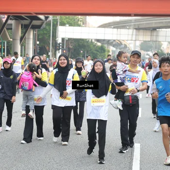 Runner Photo 4606472