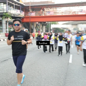 Runner Photo 4606475