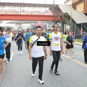 Runner Photo 4606582