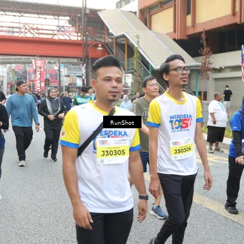 Runner Photo 4606641