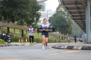 Runner Photo 4606645