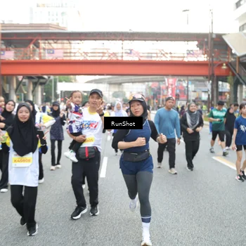 Runner Photo 4606655