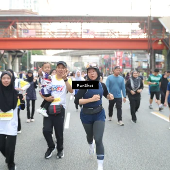 Runner Photo 4606680