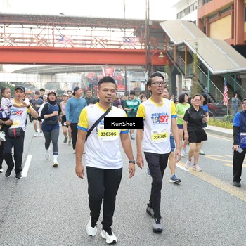 Runner Photo 4606703