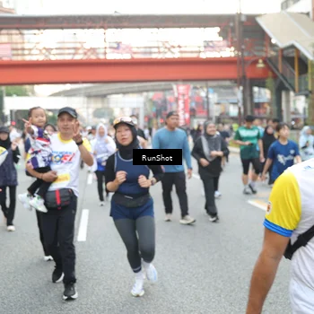 Runner Photo 4606721
