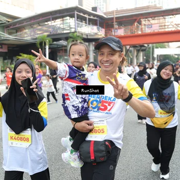 Runner Photo 4606853