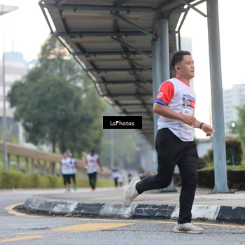 Runner Photo 4607003