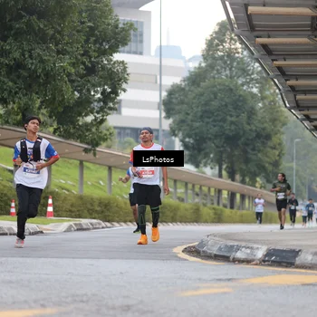 Runner Photo 4607106