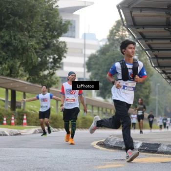 Runner Photo 4607151