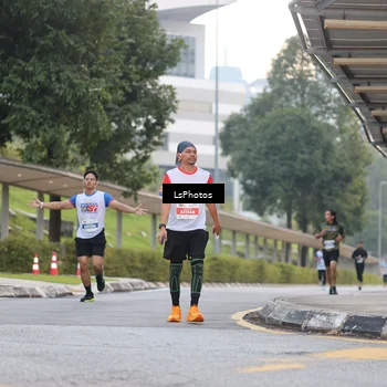 Runner Photo 4607181