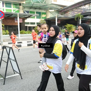 Runner Photo 4607218