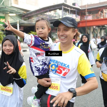 Runner Photo 4607225